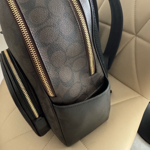 Coach Backpack - Picture 5 of 7